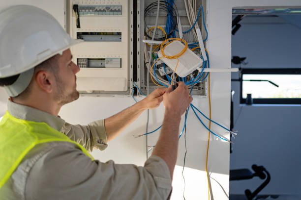 Best Emergency Electrician Near Me  in Saratoga, WY