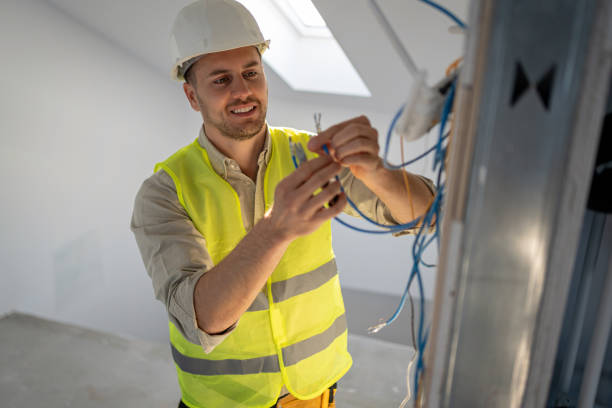 Best 24-Hour Electrician  in Saratoga, WY